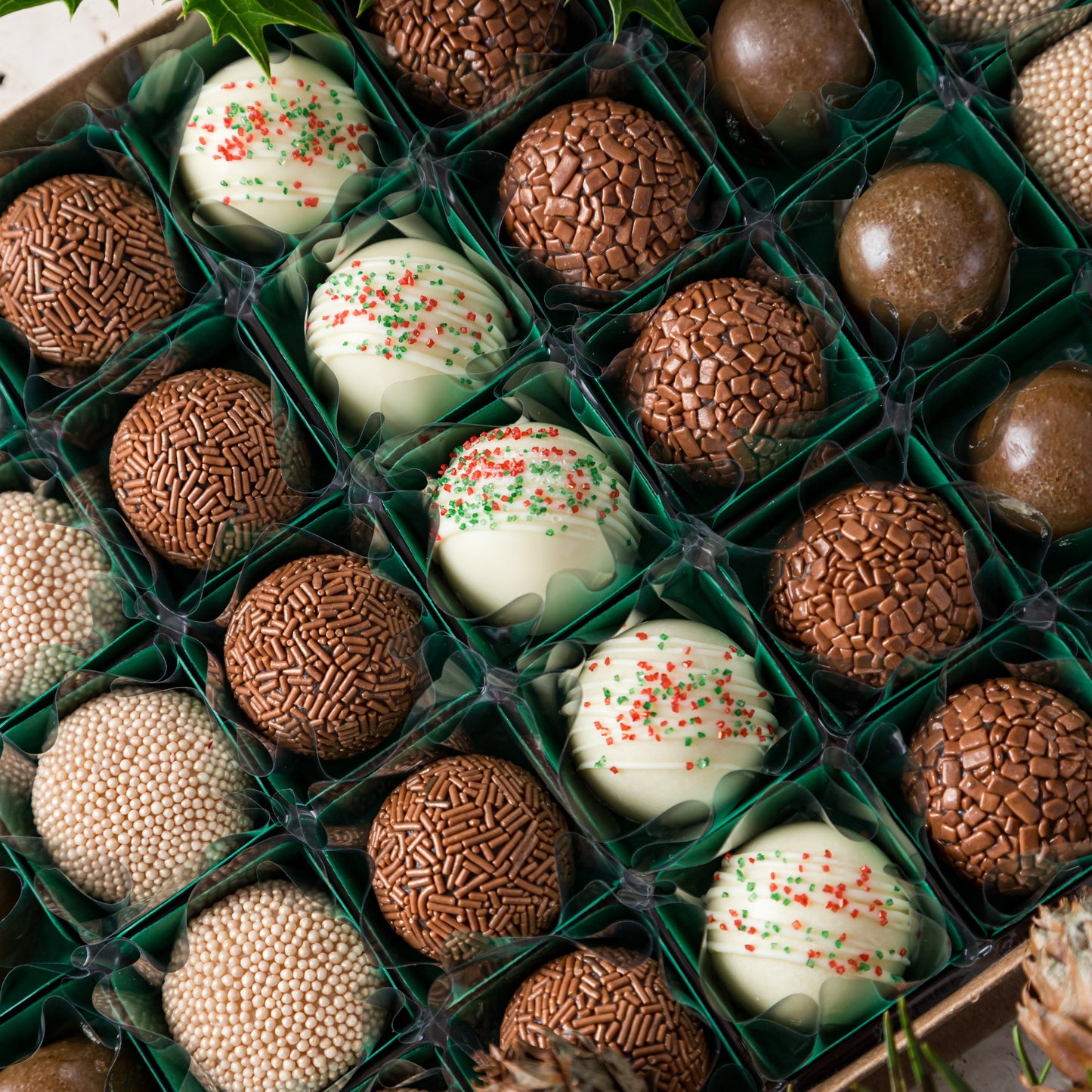 Caixa Presente com 50 Doces - Coleção de Natal - Somethin' Sweet by SVG