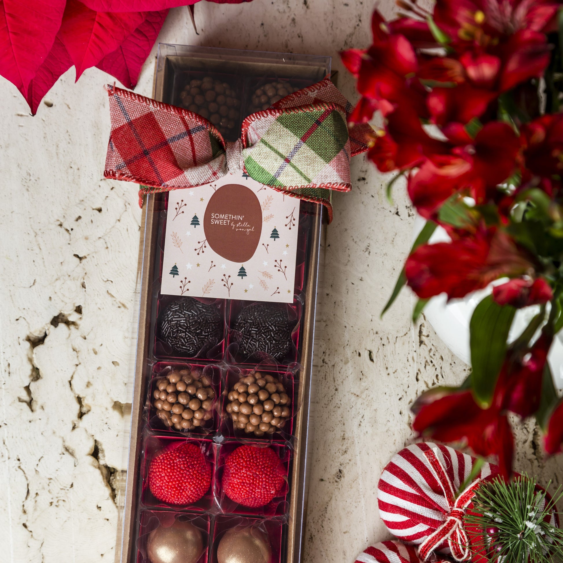 Caixa Presente  com 16 Doces - Coleção de Natal - Somethin' Sweet by SVG