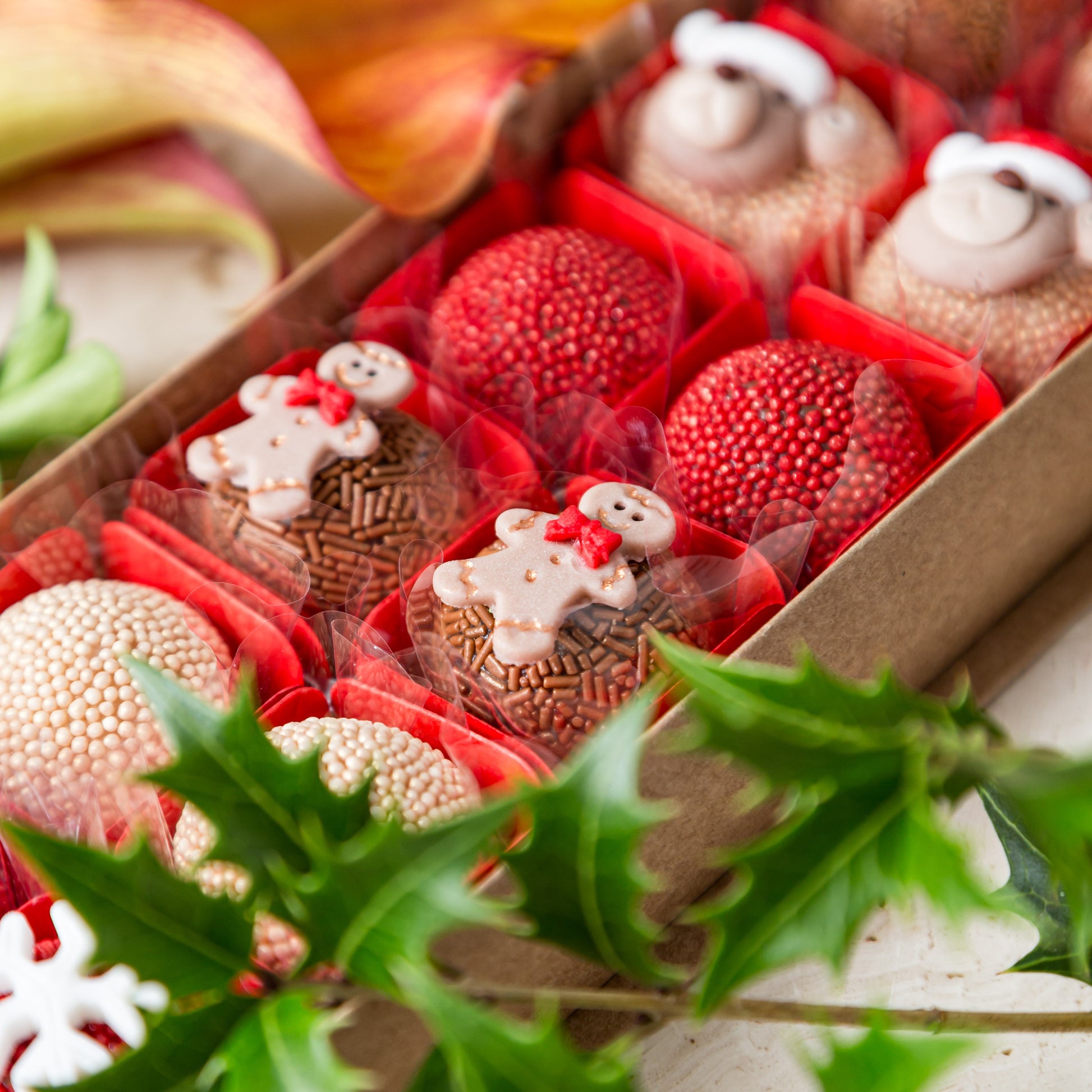 Caixa Presente Decorada com 20 Doces - Coleção de Natal - Somethin' Sweet by SVG