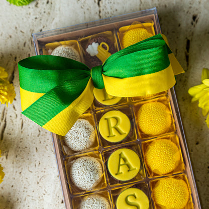 Caixa Presente  Decorada 24 Doces - Coleção Copa - Brasil
