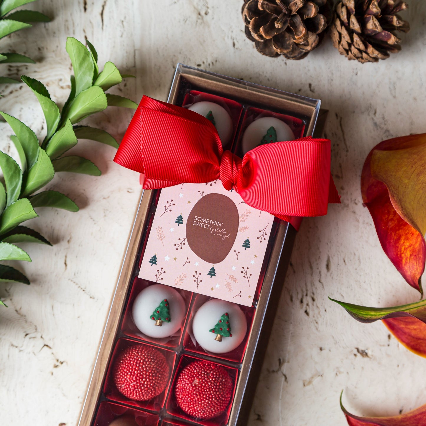 Caixa Presente Decorada com 20 Doces - Coleção de Natal