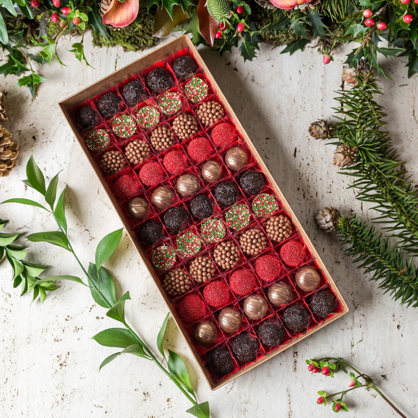 Caixa Viagem  com 55 Doces - Coleção de Natal - Somethin' Sweet by SVG