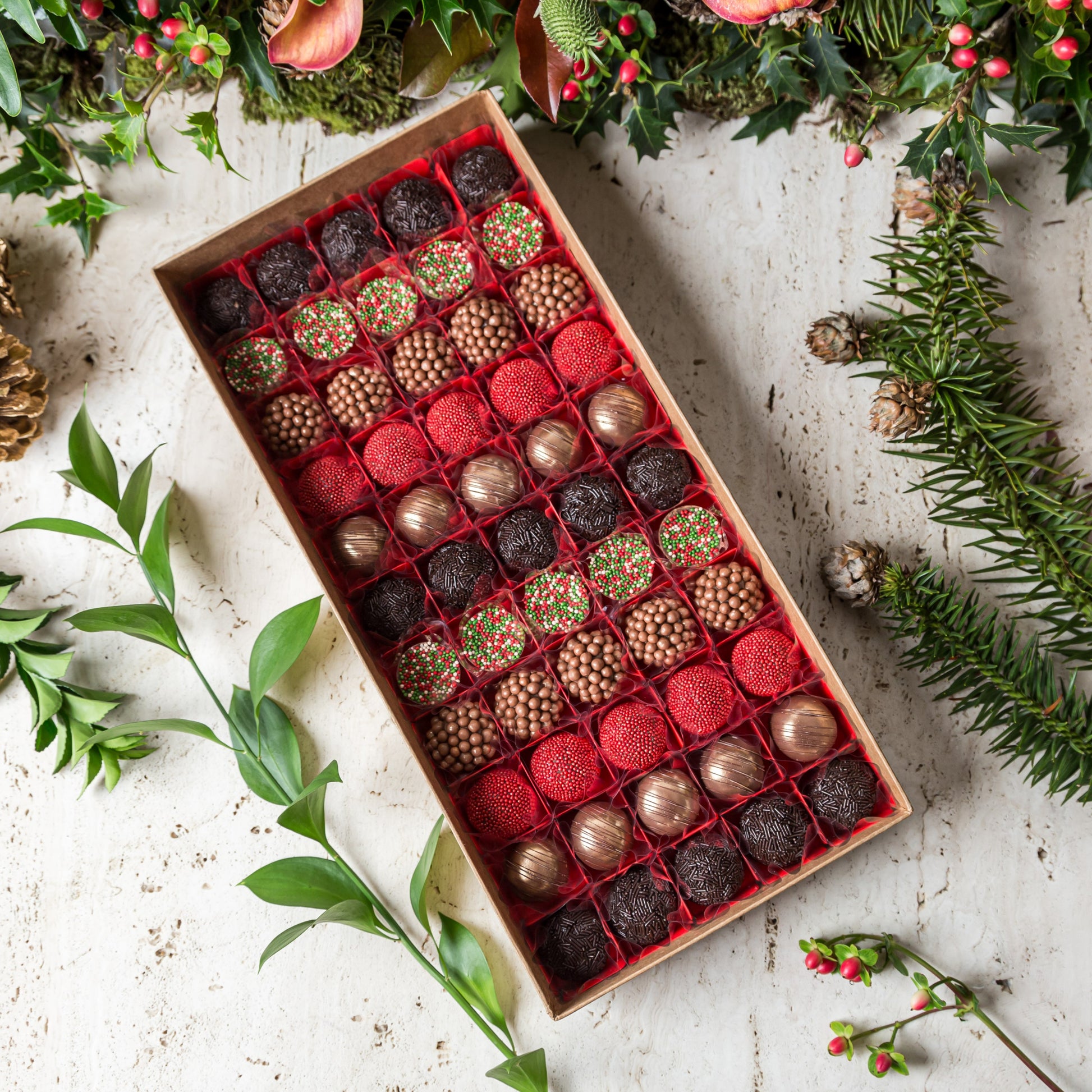 Caixa Viagem  com 55 Doces - Coleção de Natal - Somethin' Sweet by SVG