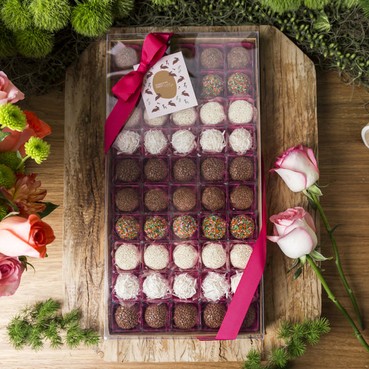 Caixa Presente  com 50 Doces - Coleção de Páscoa - Somethin' Sweet by SVG