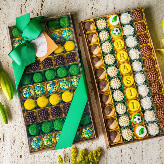 Caixa presente  Decorada 50 Doces Brasil - Coleção Copa