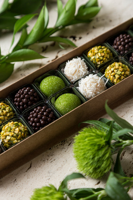 Gift Box ∙ 16 sweets
